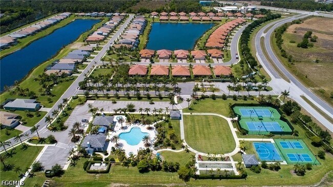 Building Photo - 4482 Waterscape Ln