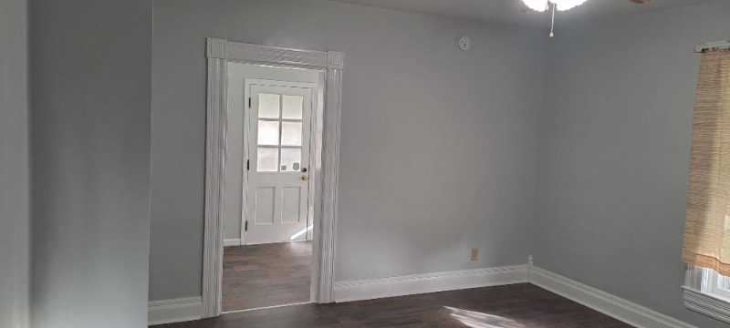 Building Photo - 914 Garfield St