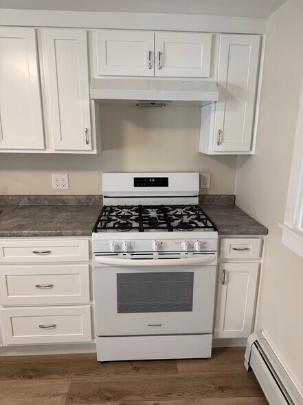 Building Photo - 146 Mormon Hollow Rd