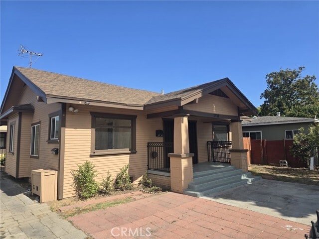 Primary Photo - 2538 Elm Ave