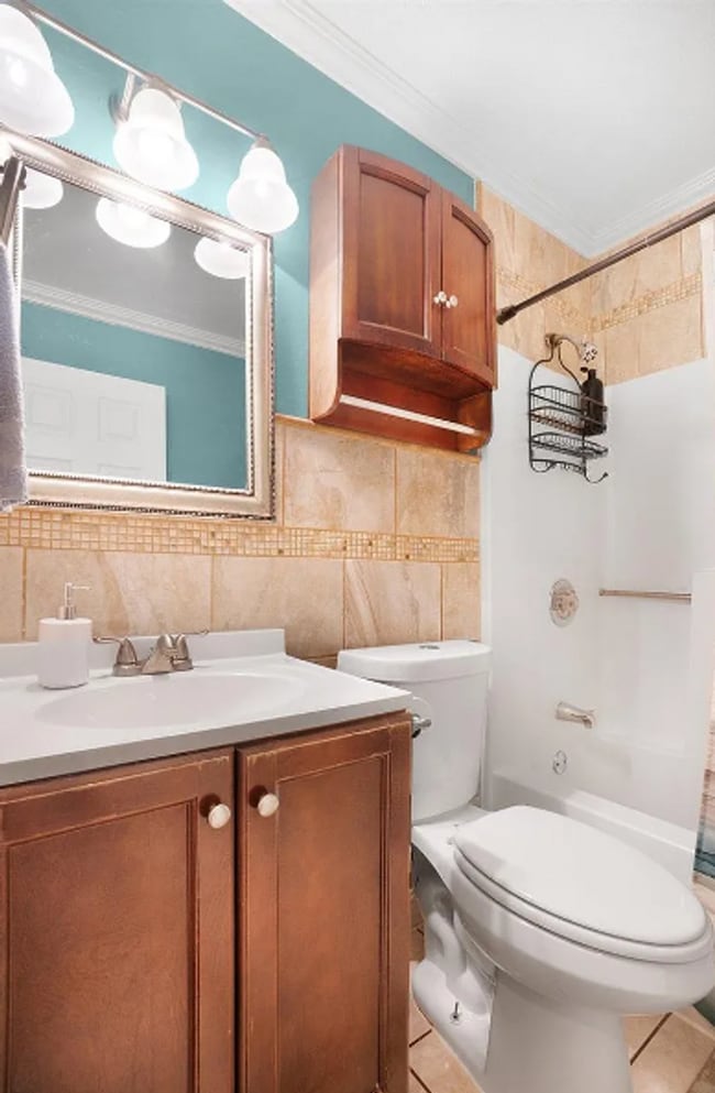 Building Photo - Beautiful Updated 3 Bedroom Home!