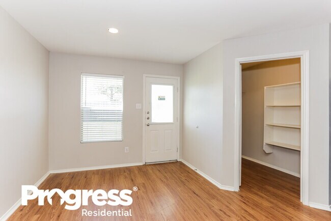 Building Photo - 1128 Junegrass Ln