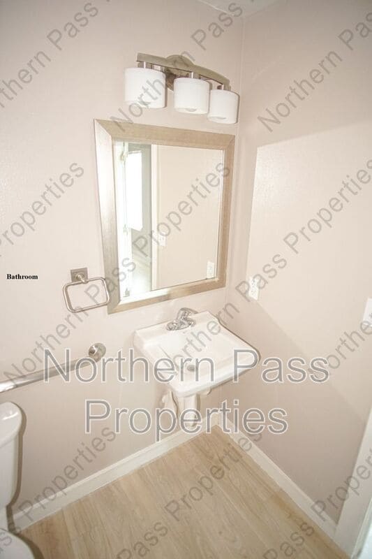 Building Photo - 1061 Ranger Trail