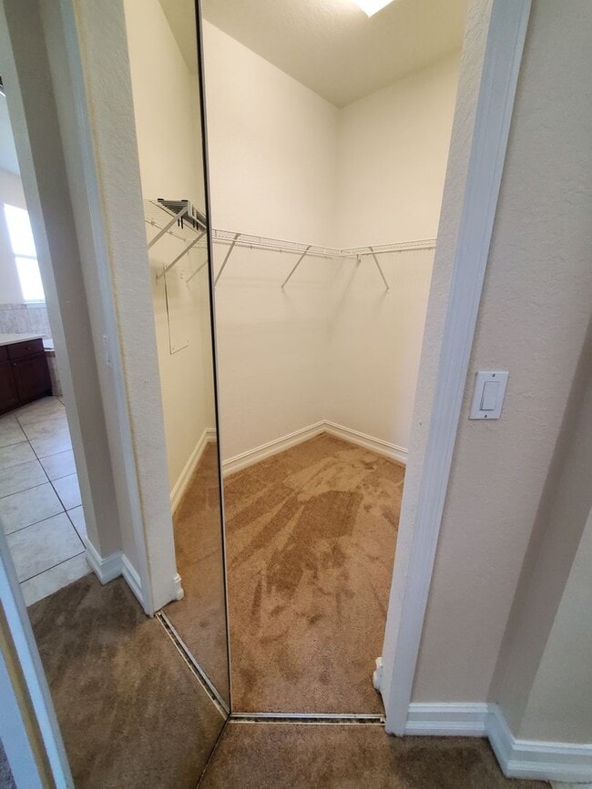 Building Photo - 1249 NW 37th Ave