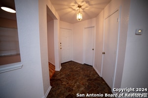 Building Photo - 4935 Ancient Elm