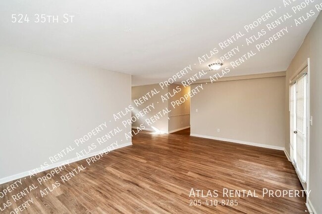 Building Photo - 524 35th St