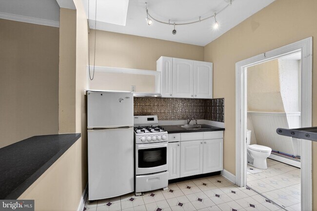 Building Photo - 3507 Indian Queen Ln