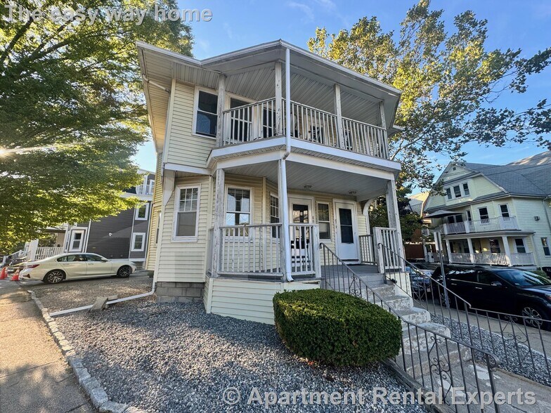 Building Photo - 881 Broadway