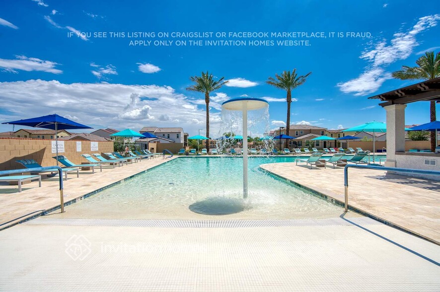 Building Photo - 18931 W Pasadena Ave