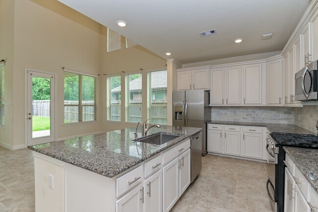 Building Photo - 4431 Wyatt Roland Wy