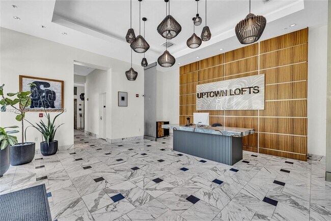 Building Photo - 2275 Biscayne Blvd Blvd