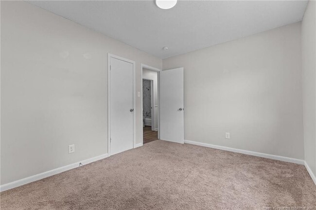 Building Photo - 7606 Sable Dr