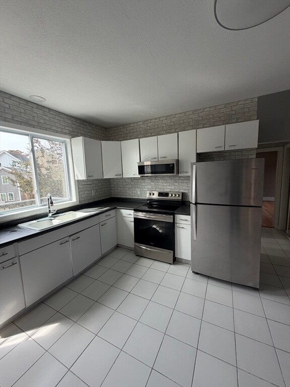 Building Photo - 5 Washington Square