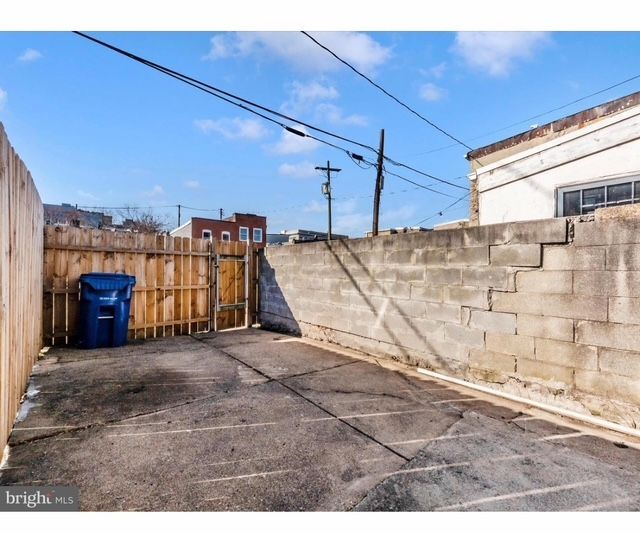 Building Photo - 420 N Collington Ave