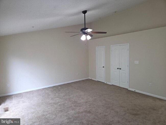 Building Photo - 4604 Deepwood Ct