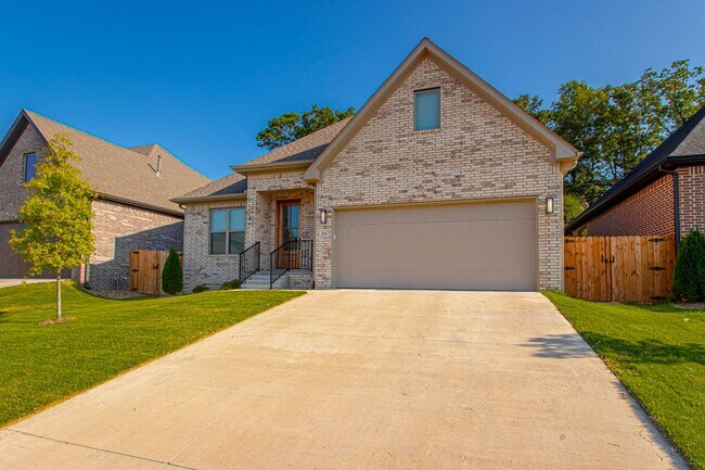 Building Photo - 306 Kanis Ridge Dr