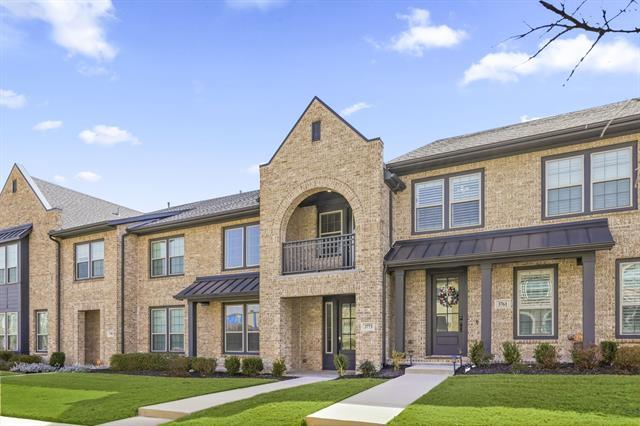 Building Photo - 3773 Wellesley Ave