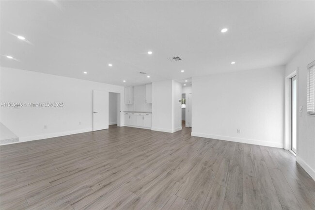 Building Photo - 12253 SW 28th Terrace