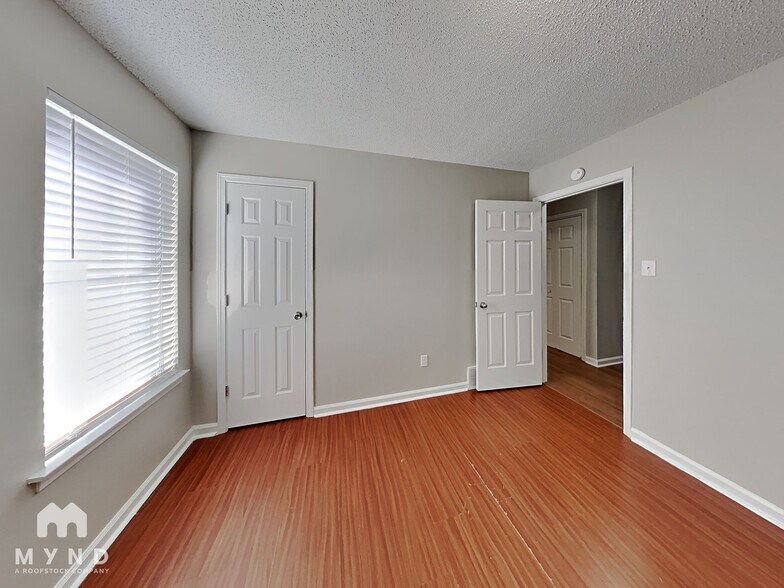 Building Photo - 6717 Elmore Woods Ln