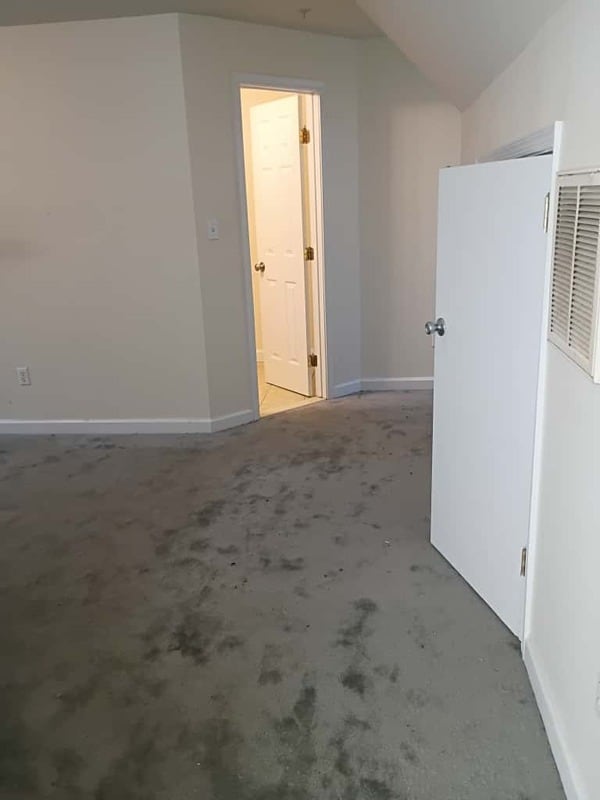 Building Photo - 2510 Kent Village Dr