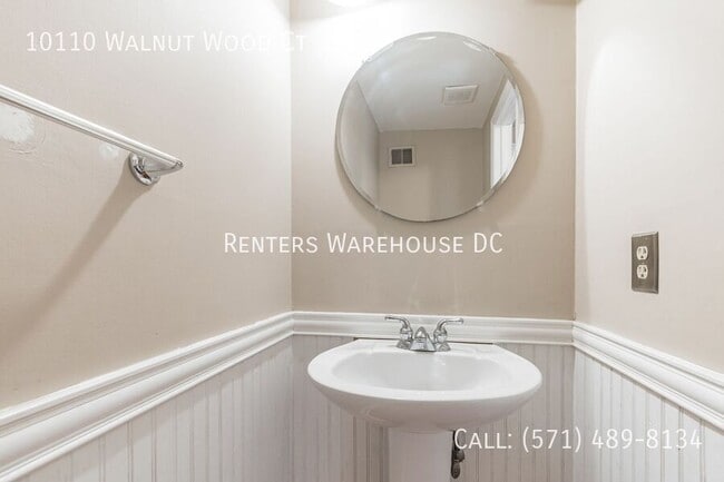 Building Photo - 10110 Walnut Wood Ct