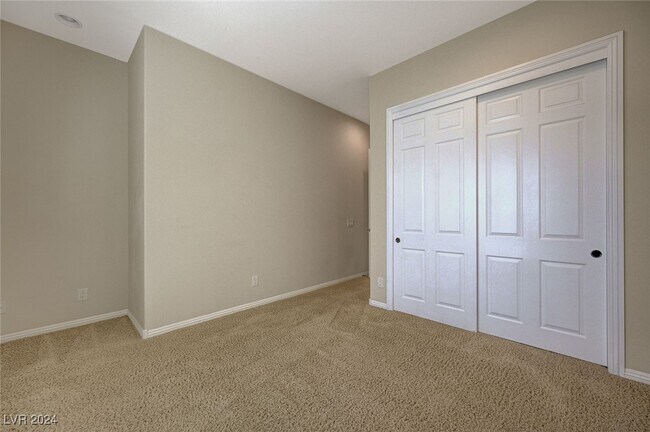 Building Photo - 5 Chenal Pass