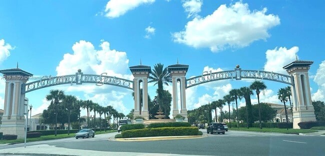 Building Photo - 1301 Tuscan Terrace