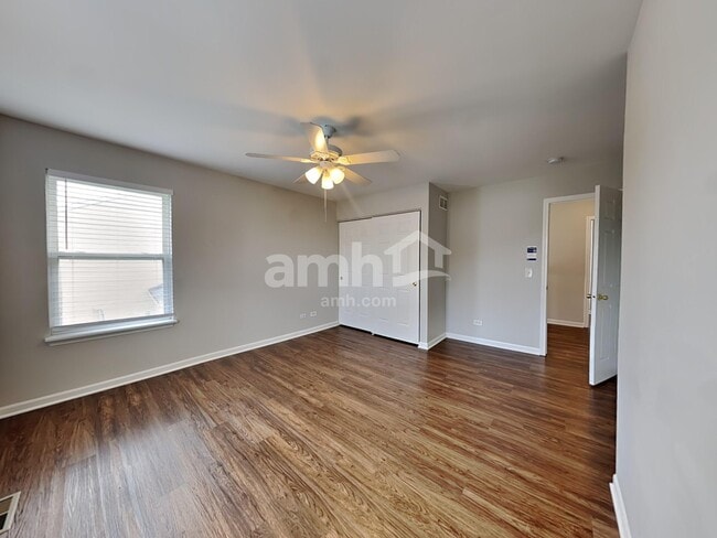 Building Photo - 214 Winding Trail