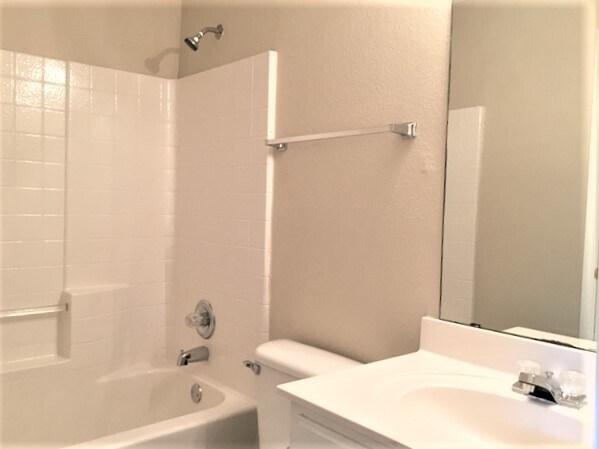 Building Photo - 7919 Mourning Dove Dr