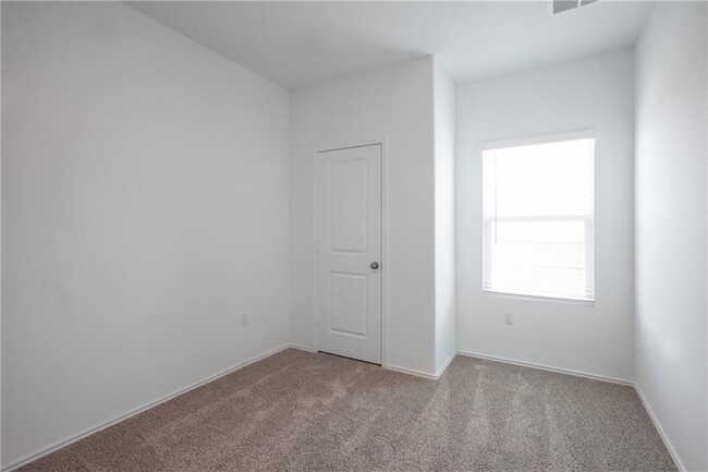 Building Photo - 15302 Grenadine Bloom Cv