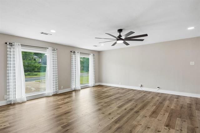 Building Photo - 8635 Strathmore Dr