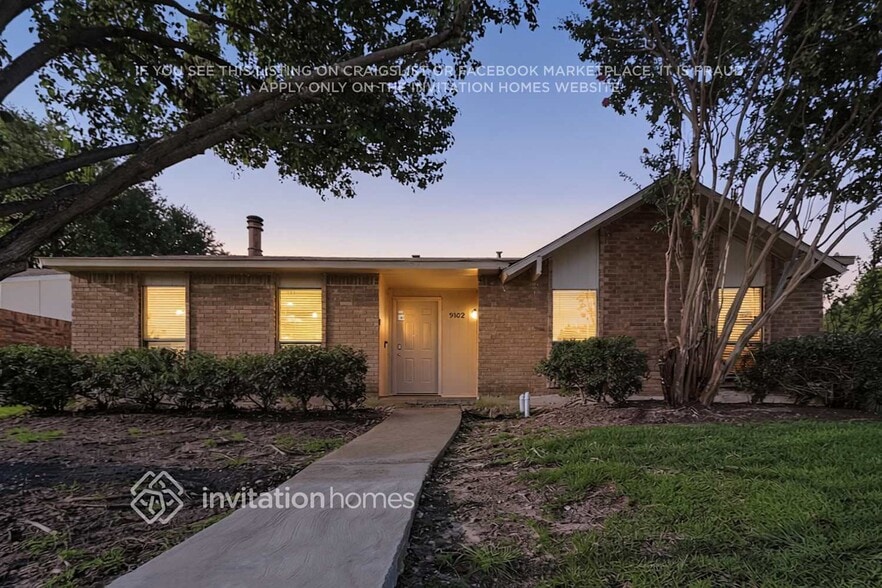 Building Photo - 9102 Millwood Dr
