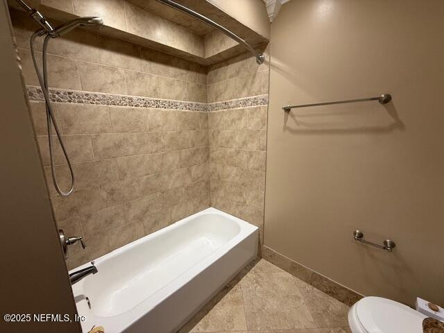 Building Photo - 12947 Tree Wy Ct N