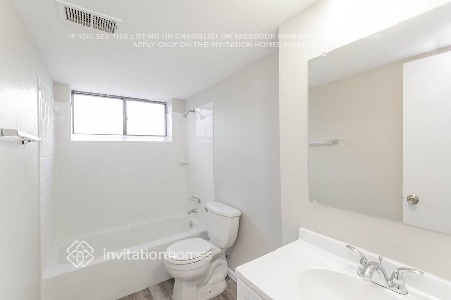 Building Photo - 8386 Zephyr St