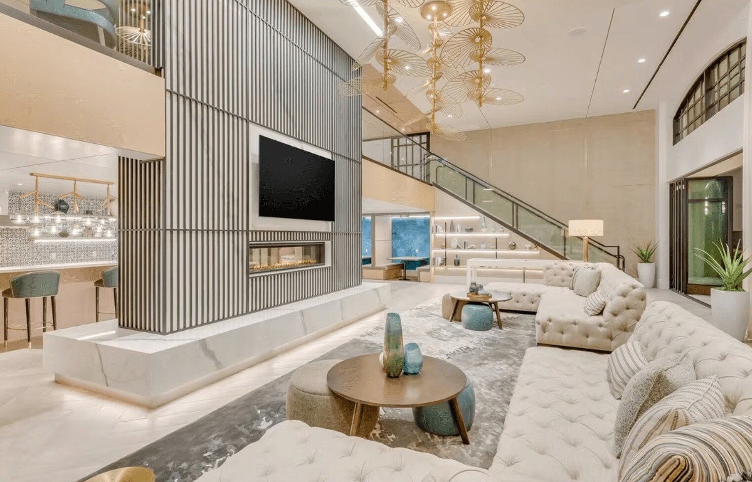 Building Photo - 13350 Pacific Pl