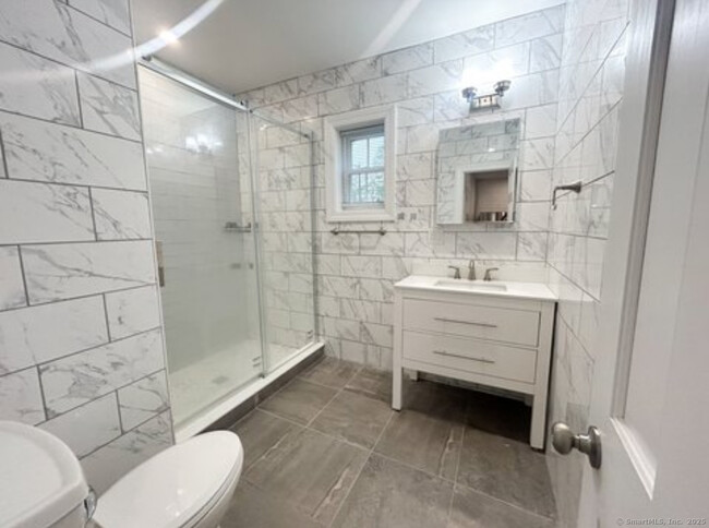 Building Photo - 58 Colman St