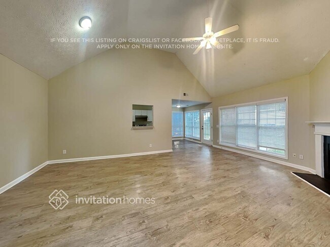 Building Photo - 6216 Nellie Ct SE