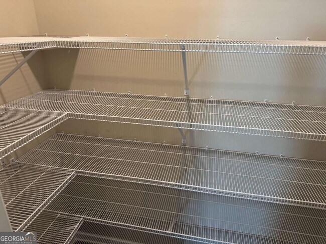 Building Photo - 312 Grey Falcon Ave