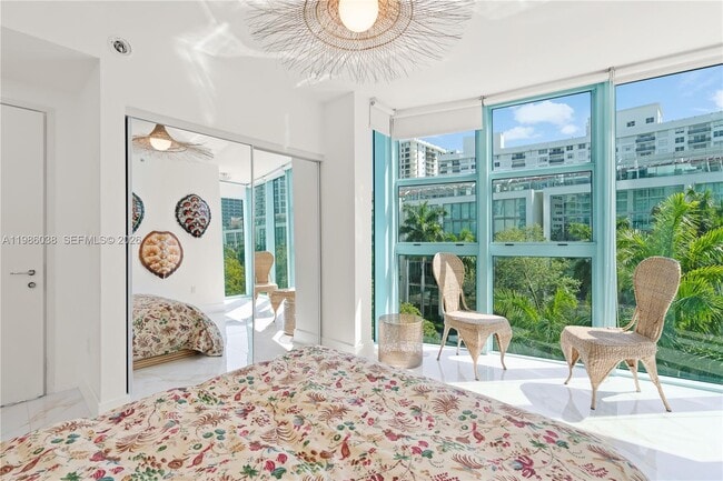 Building Photo - 6000 Indian Creek Dr