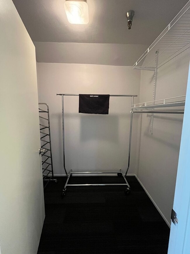 Building Photo - MOVE-IN READY, NoHo Arts 1+1, upgraded con...