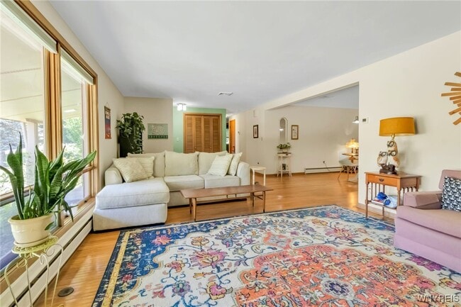 Building Photo - 4770 Boncrest Dr E