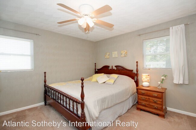 Building Photo - 3 br, 1 bath House - 1313 Great Bridge Blvd