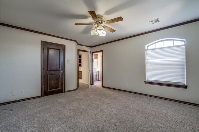 Building Photo - 1300 Irvine Dr