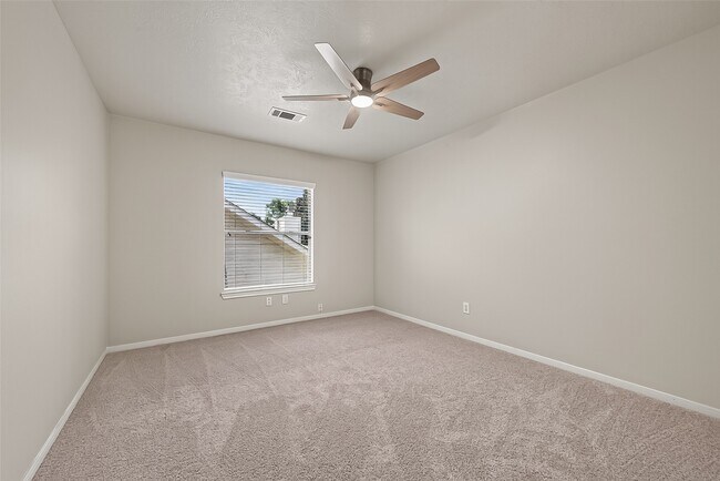 Building Photo - 1522 Brook Grove Dr