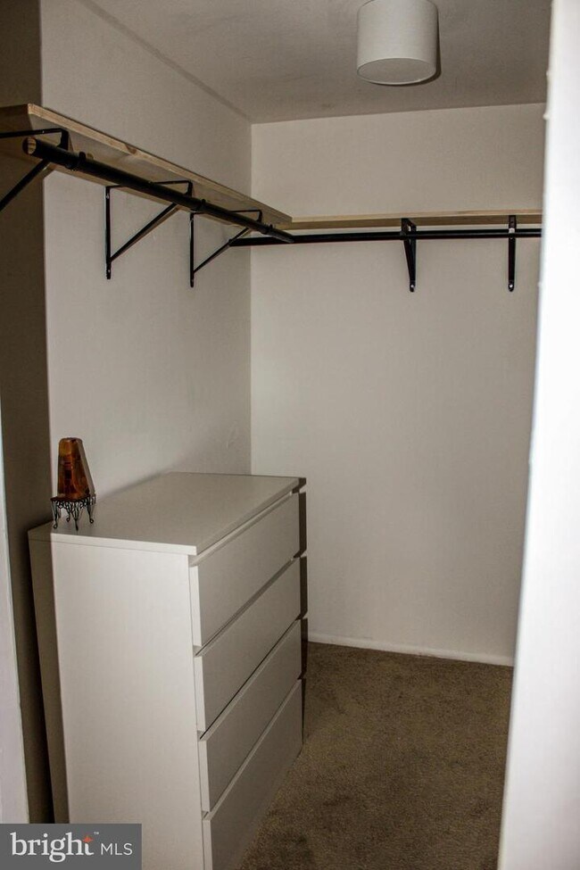 Building Photo - 2607A Auburn Ct