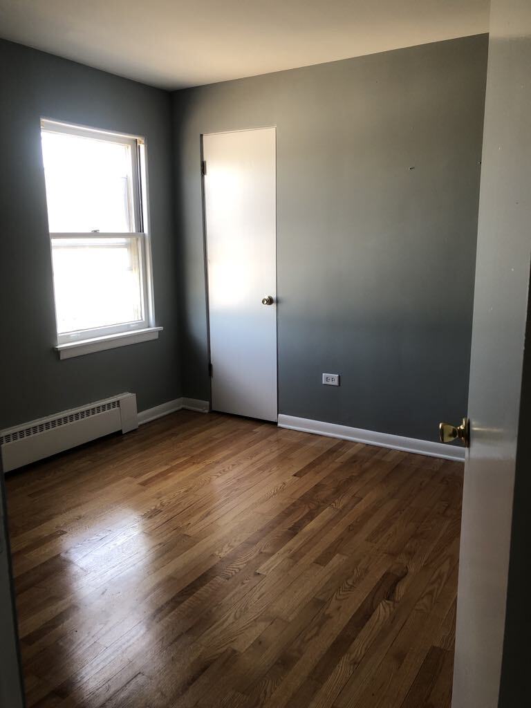 Bedroom 1 - 1614 Oak Park Ave
