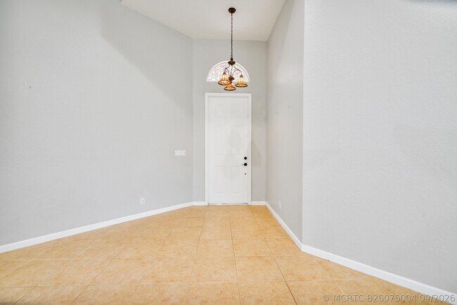 Building Photo - 6020 Spring Lake Terrace
