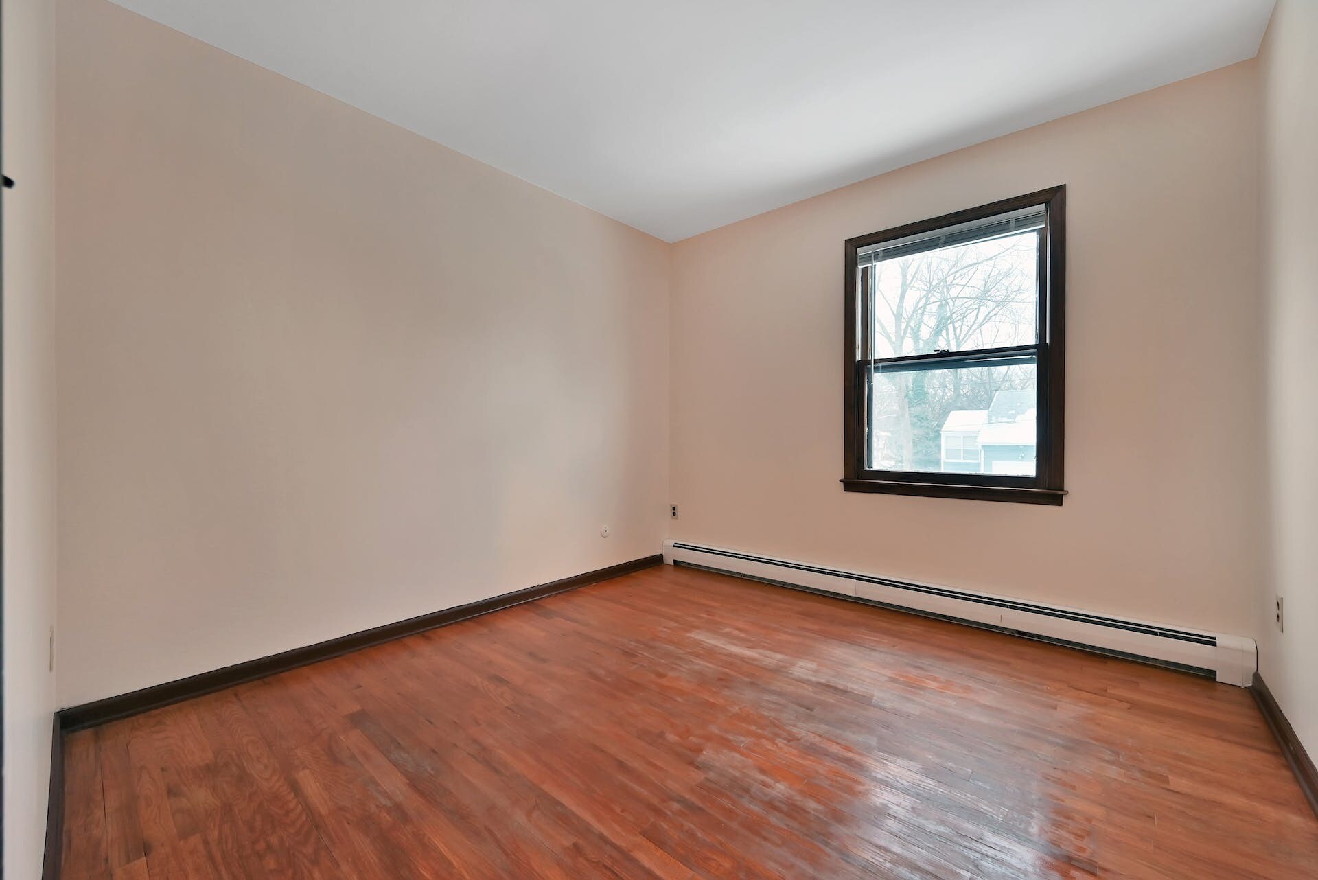 Building Photo - 27 Beech St