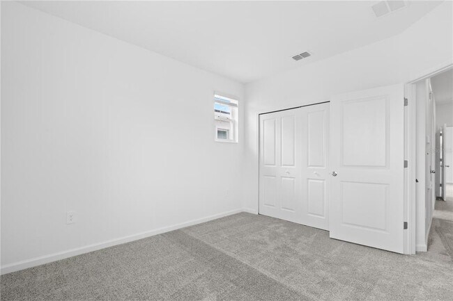 Building Photo - 478 Bogey Dr