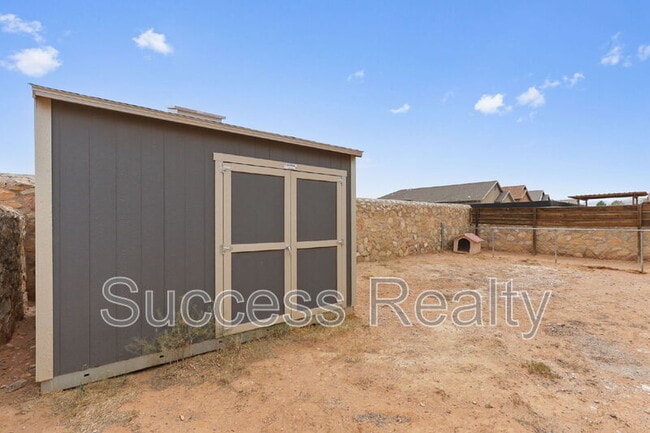 Building Photo - 7224 Dust Storm Ln
